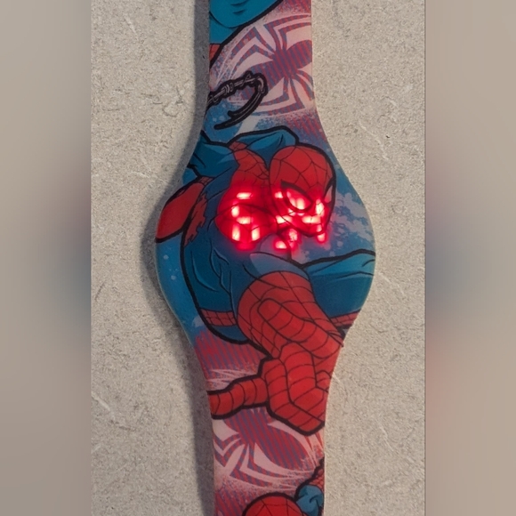 Spider-Man LED Mens Watch - Picture 1 of 4